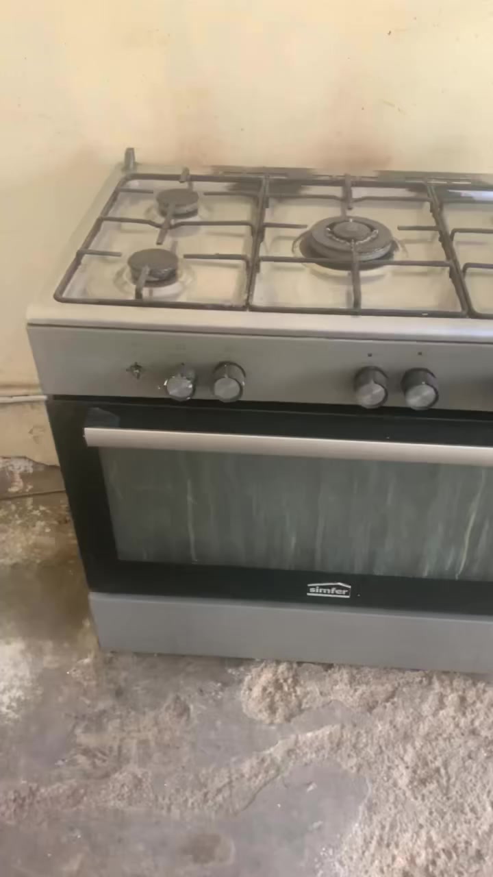 للبيع 
غساله ٢٥٠  الف  اوتماتيك ٨ كيلو شركة LG
وطباخ تركي ب٢٠٠ الف كله شغال وفرن فوگ وجوه العنوان الجولان قريب ع سيطره الازركيه


**إذا كنت صاحب هذا الإعلان وتريد حذفه لأي سبب، رجاءا أرسل رسالة إلى الدعم الفني**