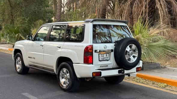 سلام عليكم اخوان عندي نيسان باترول سفاري ٢٠٠٩ كير اوتماتيك محرك ٤٨٠٠ مكفول محرك ولكير ولتبريد شغال ثلاثةقطع ثلاجه داخل بيجي رقم بغداد انكليزي جاهزة عليهه ادامه كاملة رايد مراوس بجمسي سييرا باب طويل بدي قصير اذا موجود نتواصل عالرقم *********** سيارة سعره ١٧٥ اربع قطع صبغ صفحه عكس سايق
