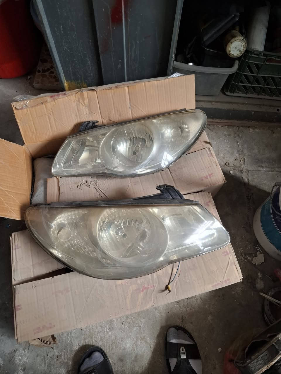 زوج مازدات مستعمل مال النترا ٢٠٠٩ واطار مسجل اصلي وراديو وسيدي بلوتوث ويو اس بي نضيف جدا نضافته ٩٠% وثلاجه جويتر نضيفه كلش وكامره اماميه تكعد بلعلامه جديده مامستعمله كلهن ب ٧٥ الف مكاني البياع***********
