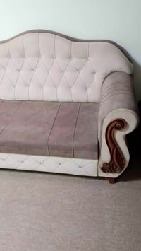 كنب • تكريت الديوم المربع الذهبي