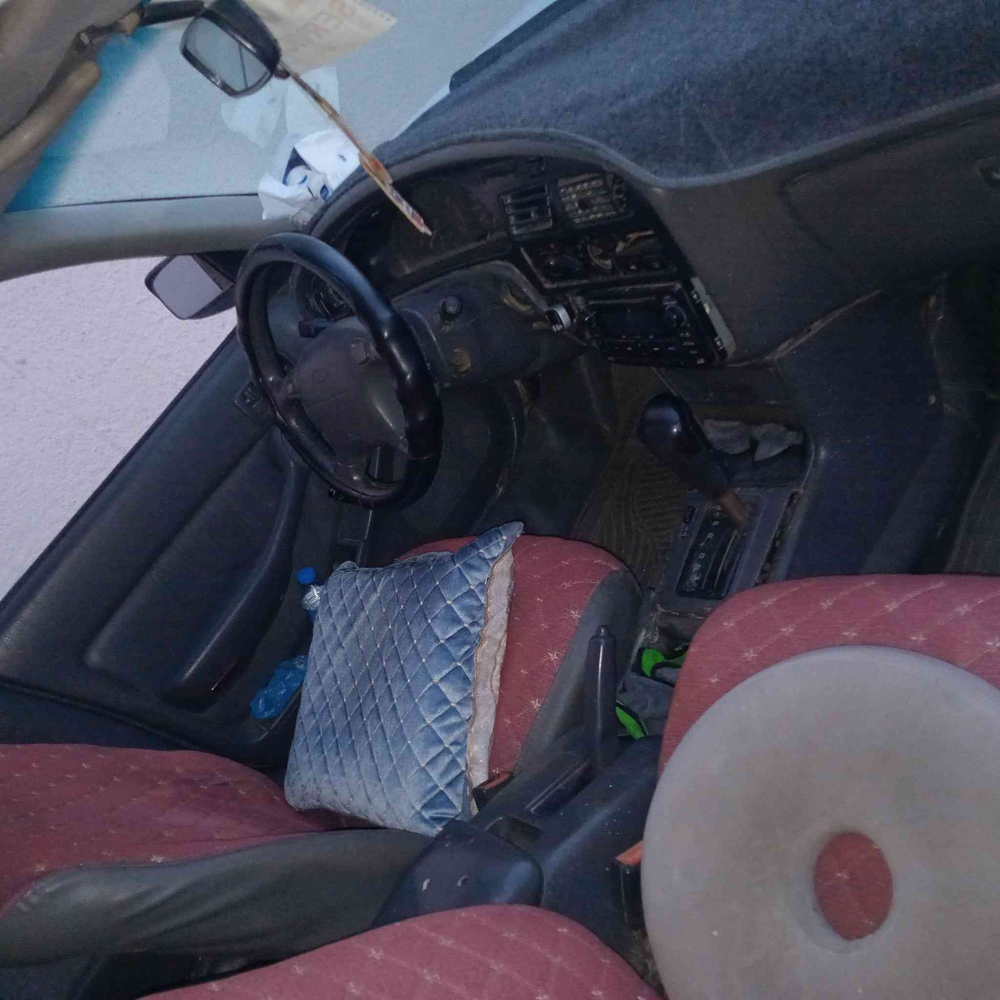 البيع كامري مديل 97 رقم نبار بسم والد من بلد سياره جاهزه من كلشي مكان سياره بلد سعر 46 بي مجال سعر اتصل ع رقم  ***********
