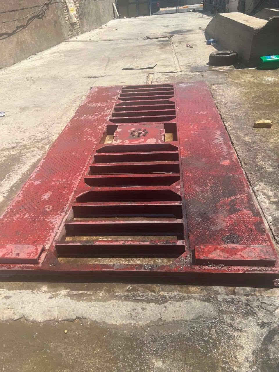 السلام عليكم مره رخصت الادمن غراض محطه غسل حي النصر قطاع خمسه السعر سته ملايين ونص وبيها مجال السعر 
*********** واتساب
***********
