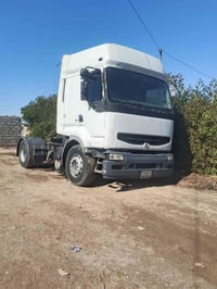 رينو 2001 • بدون تحويل • أربيل