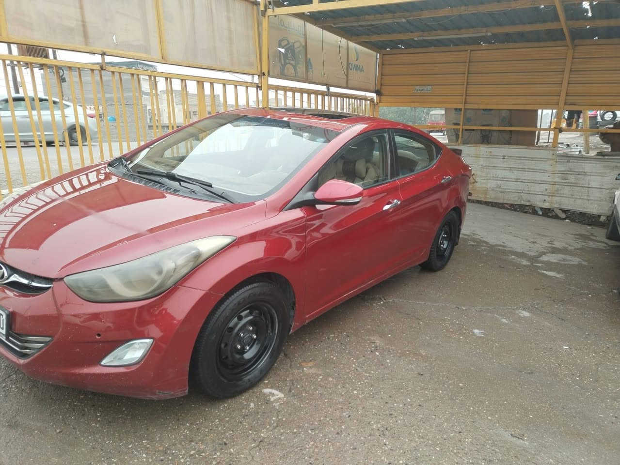 سلام عليكم سياره الانتره مديل ١٣مكينه خيط بخار تخم تاير كهربائيات كلهه شغاله سياره  مال جناي السياره خليجيه فول من عدة البصمه للاستفسار السعر ٩٥ هذا رقمي ***********
