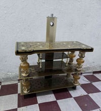ميز بلازمة نظيف للبيع  07818499893