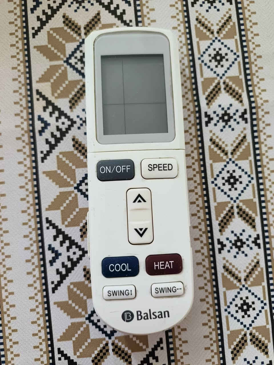 سبلت نوع بلسان (طن ونص) تدفئة وتبريد
مستعمل شغال ونظيف جدا استعمال قليل جدا
السعر 325 الف


**إذا كنت صاحب هذا الإعلان وتريد حذفه لأي سبب، رجاءا أرسل رسالة إلى الدعم الفني**