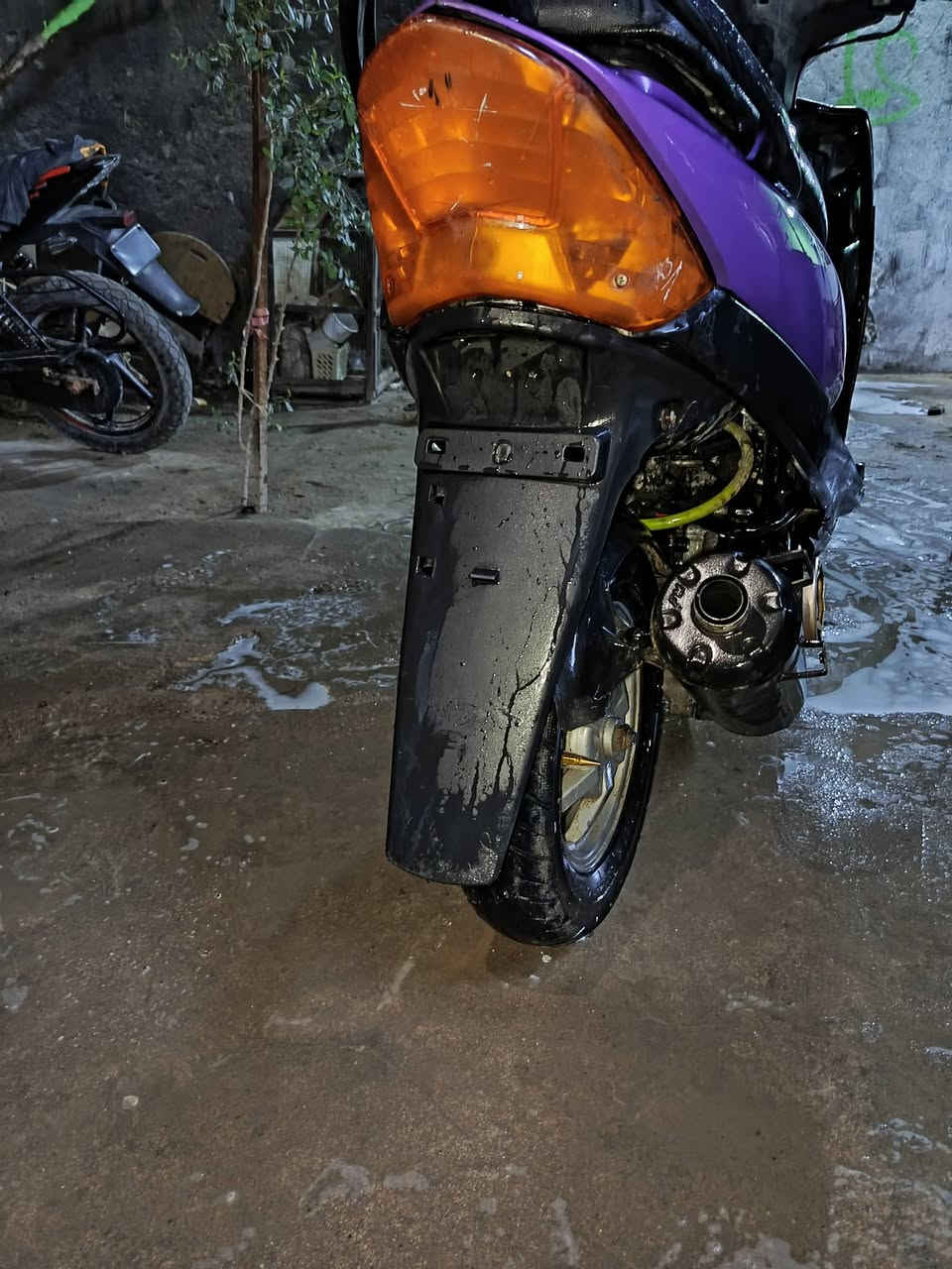 دراجه ماكس عدله نضيفه مال جناي ما مفتوحه الدراجه حلوه خير من الله ونضيفه  تاخذه وتدعيلي مكلف بنشر
العنوان الزبير دور الضباط ب600 وبيه مجال

رقم الهاتف ***********

***********
