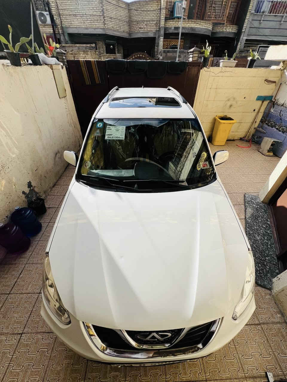 السلام عليكم 👋
تيكو 2012 شكل ال 13 
رقم دولي هزه جديدهً مصفره
السياره كير محرك جديد🛠️ كارتون كير كهربائي 
صدر امامي خلفي جديد  تخم تاير 
تحكمات كشنات تدفئه تبريد شاشه تاب  منضومه زنون 
السياره كلش نضيفه  ومابيهه اي نقص ومال جناي    بيهه صبغ بلجاملغ الامامي فقط  
السعر 62💵💰وبيهه مجال قليل 
للاستفسار  *********** 📞☎️
العنوان /بغداد  البلديات 
ممتواجد على النت
