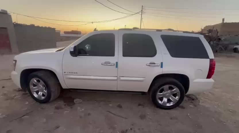 السلام عليكم
شيفروليت تاهو أدوات
موديل  2008
فوول مواصفات
بدون اي ضرر 
كفاله عامه من كل شي وبيها حجز الكتروني إذا تريد ترقم
سيارة متعوب عليها وما يحتاج اشرح مواصفاتها برغي نقص ماكو كلها ع البلاد 
وبيها أرقام وسنويه طبق الأصل
مكان السيارة ذي قار 
السعر 115
للتواصل  ***********
