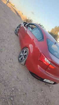 كيا ريو موديل 2013 سيارة حلوه فول مواصفات ضرره بيه رش جاملغ المامي بدو...