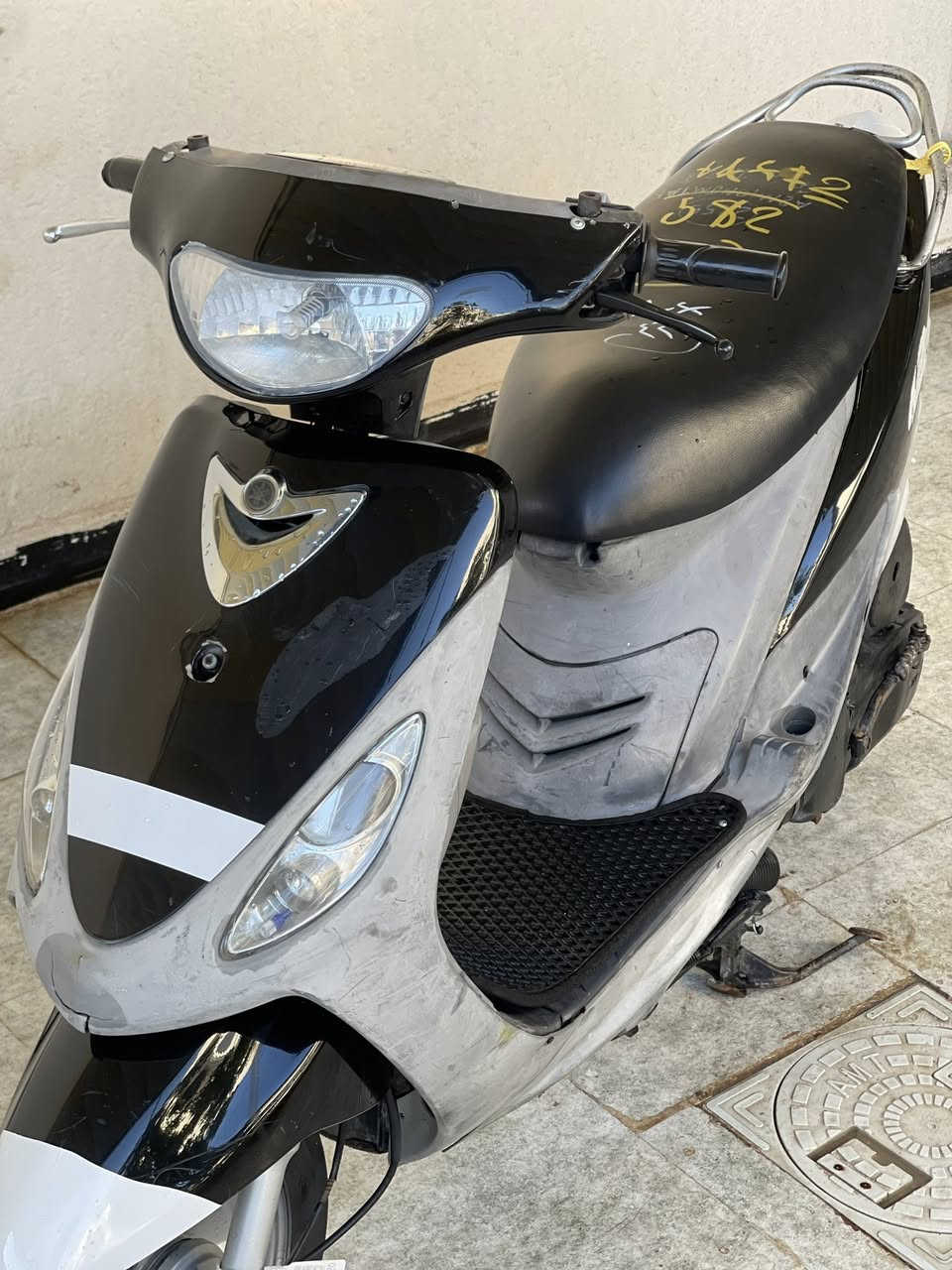 السلام عليكم ماكس قجمه للبيع مامفتوحه بوشه ٤٩ مديل ٢٠٠٨ ملحه فول ترايش وحواضن كلهه ملاح وكلهه ختم واحد ونضافه الدراجه خرسه ماتنسمع كلشي شغال زنون عالي ناصي اشاير سكنات ام الريموت ٧ الوان دبلات وره وكدام بريك وره وكدام بالمكان كامله مامفتوحه ولا ملعوب بيهه ولا تنضحك دهن تايرات جدد كلهه بلاديه الكابريته الكزوز الكفرات كلشي وكلاشي تاخذهه تدعيلي الله شاهد سلف هندر الله شاهد السلف ناوي اشيله لان اشغل بس سلف نكره من الصبح الشراي بصره ابو الخصيب شارع الوسطي السعر ٧٥٠ قفللل ***********
