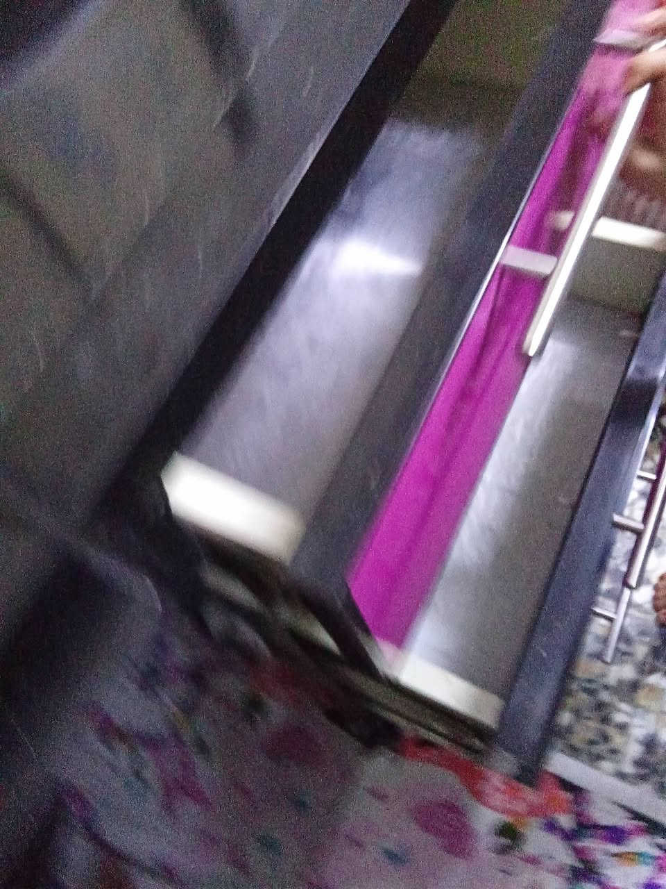 كاونتر مترتين ارضي نظيف تسكام مكان شهداء البياع شراي خاص


**إذا كنت صاحب هذا الإعلان وتريد حذفه لأي سبب، رجاءا أرسل رسالة إلى الدعم الفني**