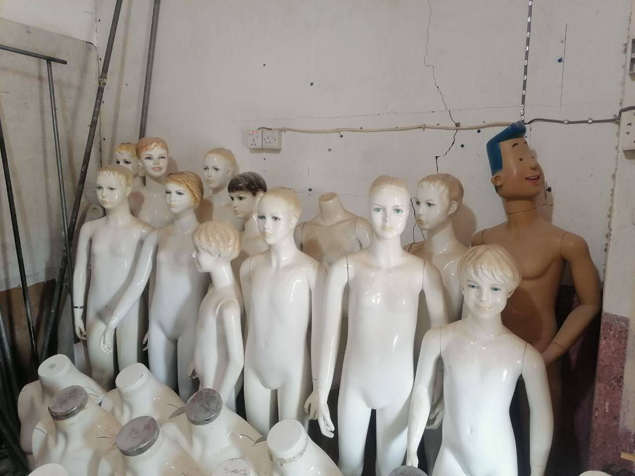 ملكانات رجالي تص جسم ولادي كامل نضاف جدد اي ضرر مابيهن العنوان نجف حي جزيرة سايدين مطعم العكايشي فرع جامع ثقلين *********** النجف, العراق
