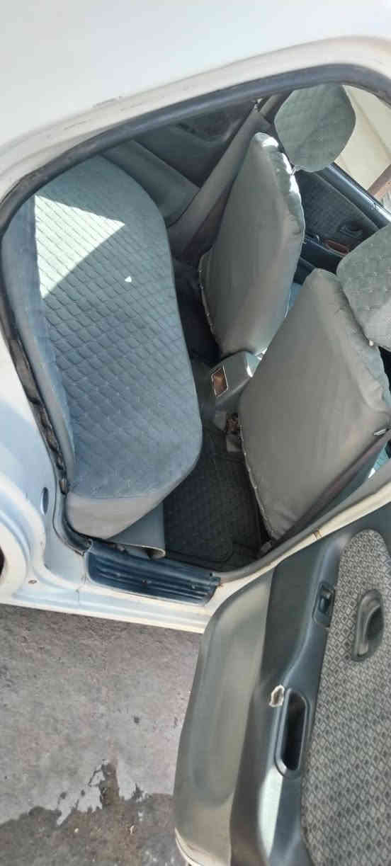 السلام عليكم
للبيع بروتون ٢٠٠١ بابل مشروع وطني بأسمي مكان بغداد كير اوتوماتيك محرك بحاله جيده السيارة نوزل.
دوشمة جديده وتغليف ارضية جلد
السيارة مصبوغة عام لا گص ولا تبديل
السعر النهائي ٣٨ 
***********
