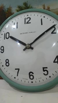 ساعة روسية انتيك