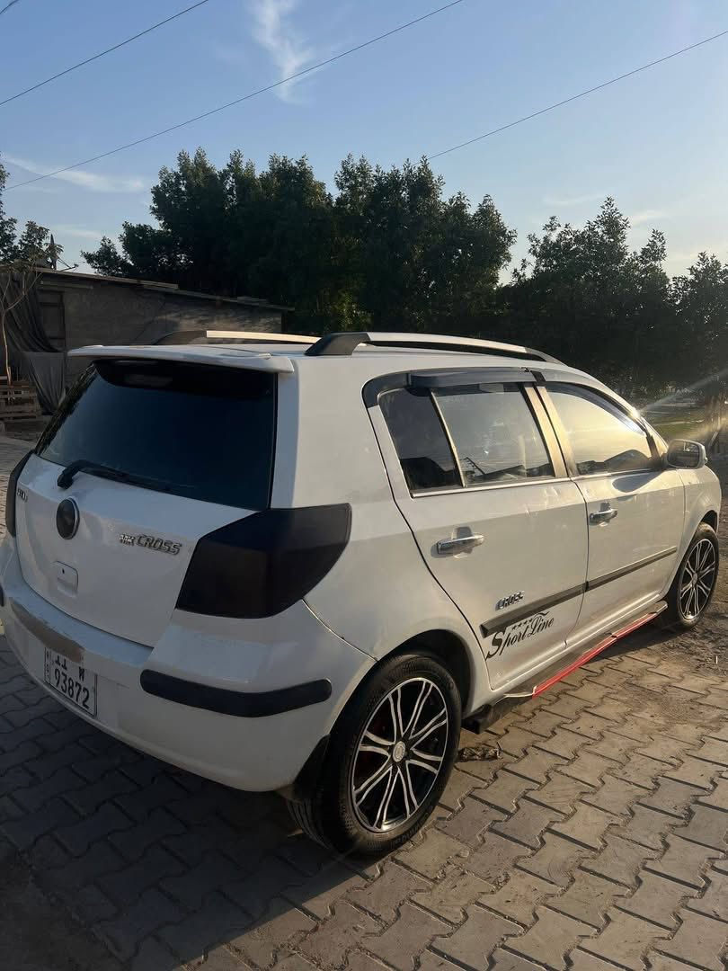 جيلي ام كي كروز 2013 للبيع  
كير مكينه مكفول 
تبريد ثلج وتدفئه 
صدر جديد 
تايرات جدد 
رقم بغداد باسمي هزه وسنويه جديده
السعر 47 
مكان نجف
***********
