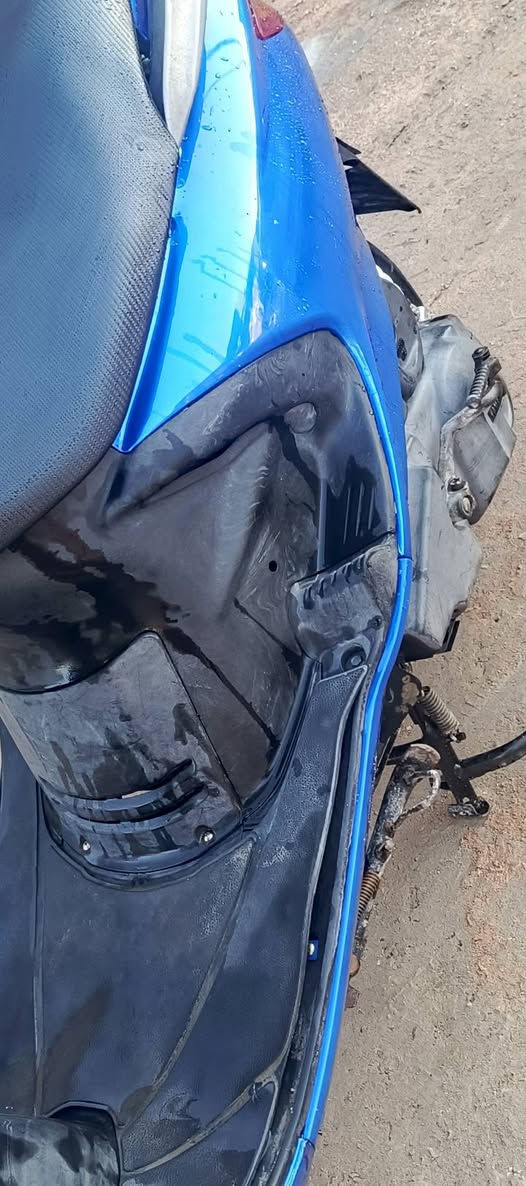 فراشه حاويه محرك ما مفتوح كهربائيات كله شغال كفاله عل فحص مكان نجف السعر 575اوبيه مجال ***********
