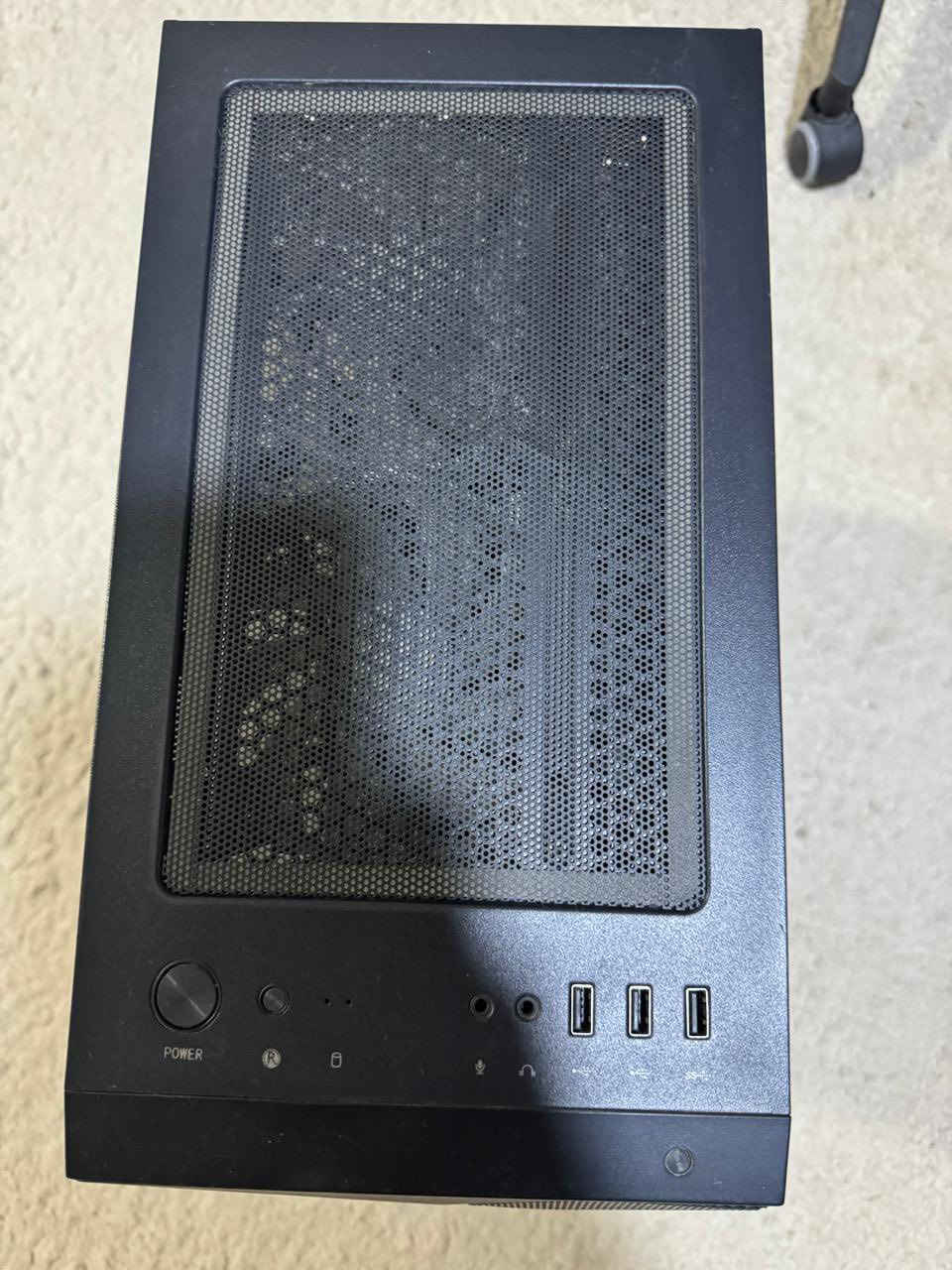 Pc للبيع القطع تعمل بشكل ممتاز دون اي مشاكل وقابلة للفحص قبل الشراء
المواصفات

• CPU: AMD Ryzen 7 3700X

 • MB: MSI B450M Tomahawk

 • RAM: 32GB 3200MHz RGB

 • Storage: 1TB HDD + 256GB M.2 SSD

 • GPU: RTX 2060 Super GALAX

 • PSU: 750W Rocket RGB

 • Case: MSI 100R RGB (7 Fans)

سبب البيع : الانشغال بالدراسة

السعر : مليون دينار عراقي وبي مجال حبايب ان شاء الله

ملاحظة : متوفر ups واحد 1500v وواحد 2000v وميز كيمنك وشاشة 165HZ وسماعة هايبر اكس كلاود تو وسماعة kotion each مع ماوس باد RGB و RGB anime هدايا راح اعرضهن كلهن بمنشور اخر كلهن عليهن خصم 🔥

للتواصل خاص


**إذا كنت صاحب هذا الإعلان وتريد حذفه لأي سبب، رجاءا أرسل رسالة إلى الدعم الفني**