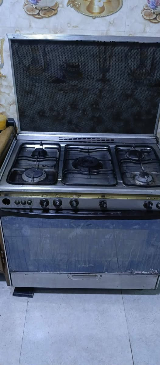 بيع مستعجل طباخ ١٣٠قفل  فرش شغال كل العيون والفرن شغال شراي خاص كربلاء  عنوان كربلاء قنطرة شارع المدرسي


**إذا كنت صاحب هذا الإعلان وتريد حذفه لأي سبب، رجاءا أرسل رسالة إلى الدعم الفني**