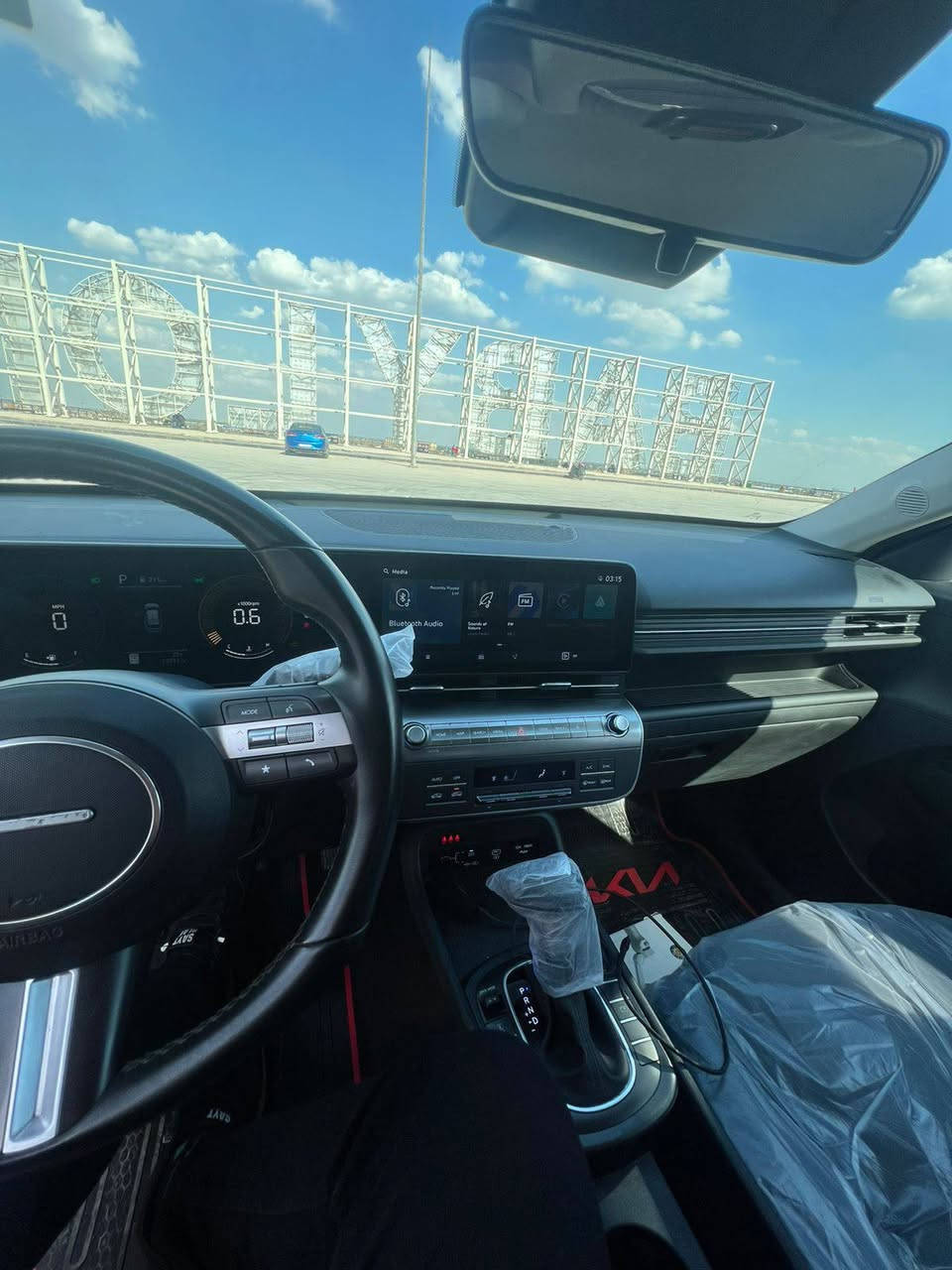 كونا موديل 2024
***********
فول مواصفات عدا الفتحه
منفيس تترقم جميع المحافضات
ماشيه 13الف 
السونار مرفق مع الصور
