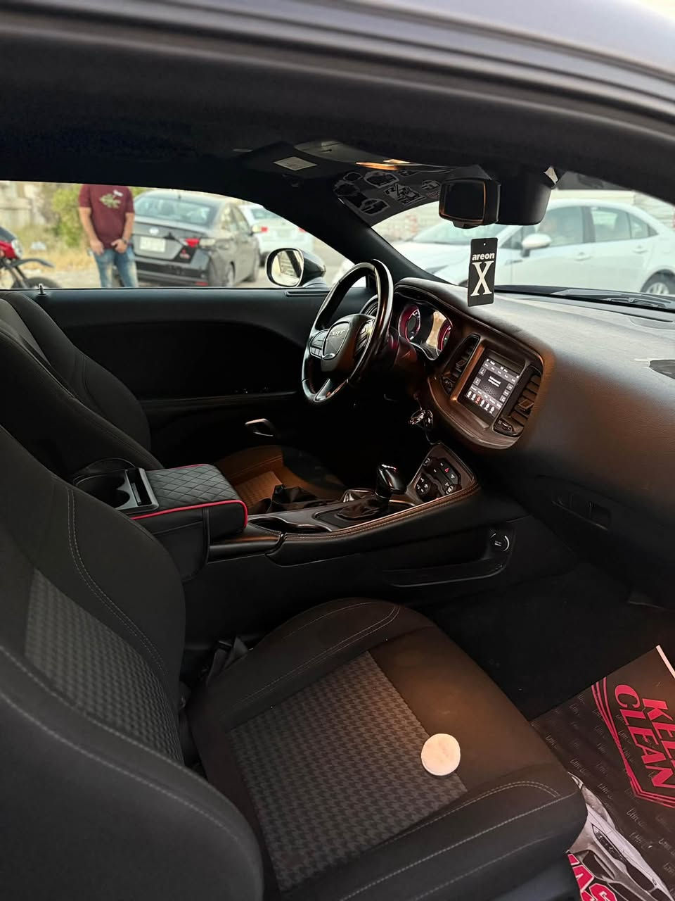 جارجر 23 SXT بيع او مراوس
سياره كلش حلو ونظيفه مال بيت 

بسمي تحويل ثاني يوم 

موصفات معروفه 

كرسي كهرباء 

قطعتين تبريد 

شاشه جبيرة 

حساسات 

تثبيت سرعه 

ليد ولايت زنون 

السياره ما ناقصها شي شغل واطلع 

ترايك وين متريد 

والحادث ناشره وياها


**إذا كنت صاحب هذا الإعلان وتريد حذفه لأي سبب، رجاءا أرسل رسالة إلى الدعم الفني**