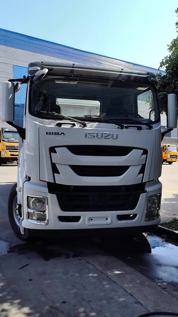 ISUZU 25 tons wrecker truck for sale#wreckertruck #ISUZU #Chenglivehicles #Chengli


**إذا كنت صاحب هذا الإعلان وتريد حذفه لأي سبب، رجاءا أرسل رسالة إلى الدعم الفني**