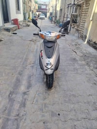 دراجه بريز للبيع مقفوله كفاله عامه عنوان الزعفرانيه السعر ٦٠٠ رقمي ٠٧٧...