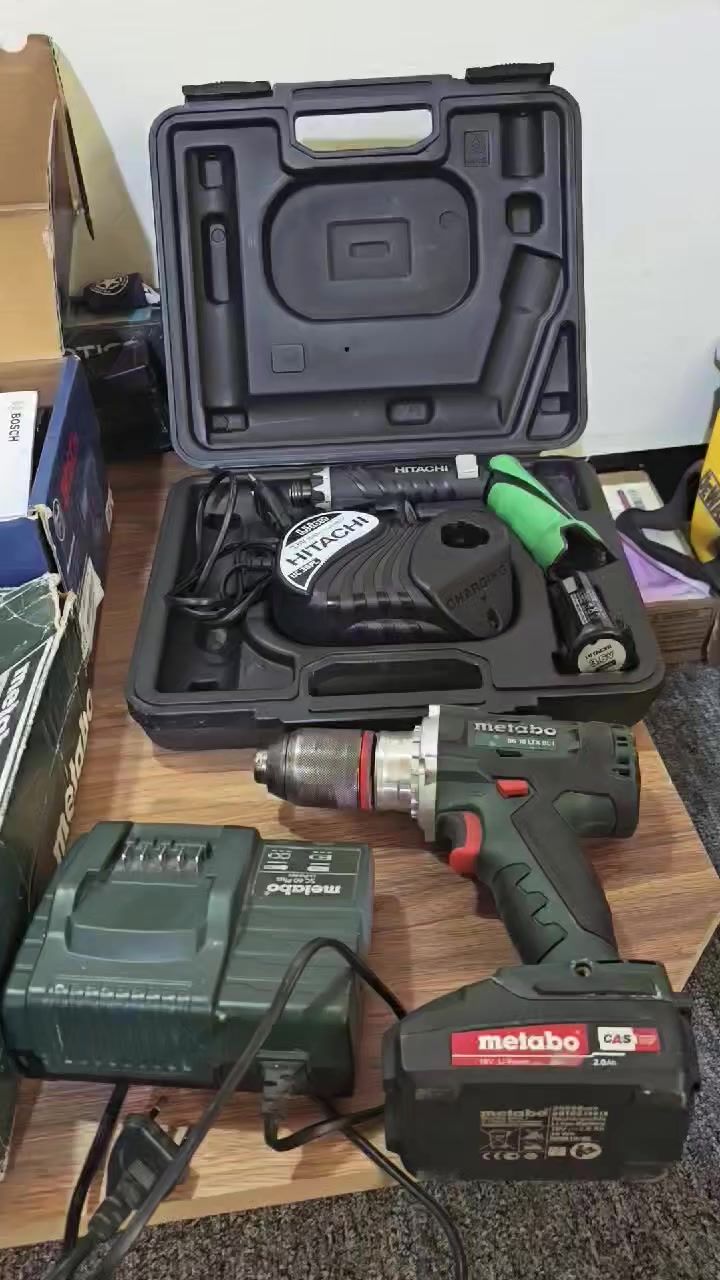 للبيع .. ***********
