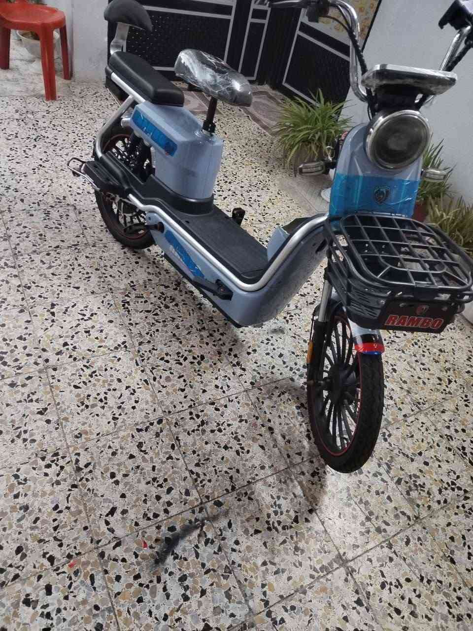 سلام عليكم مطور شحن البيع مطور حيل نضيف مطور كدام العين السعر 250وبي مجال هذا الرقم 
*********** بي وتساب
