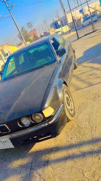 السلام عليكم بي ام للبيع بيع مستعجل سياره كامله مكمله السنويه 27 اعداده نص ونص تبريد شغال السعر 35 بها مجال***********
