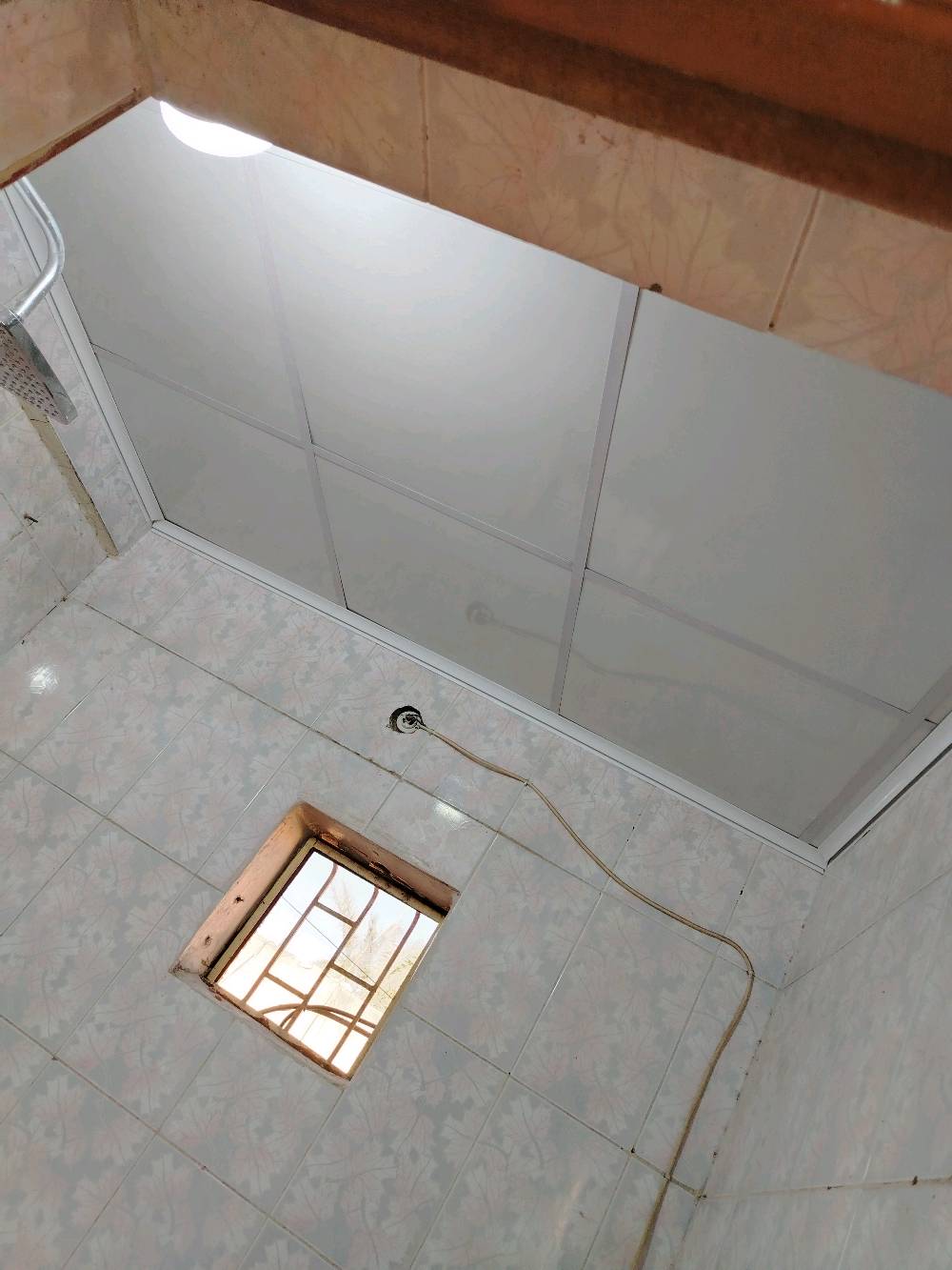 سلام عليكم مستعدون شغل درجه اولا سقف ثنويه جبس صباغ قواطع جبس
العنوان البصره قبله 