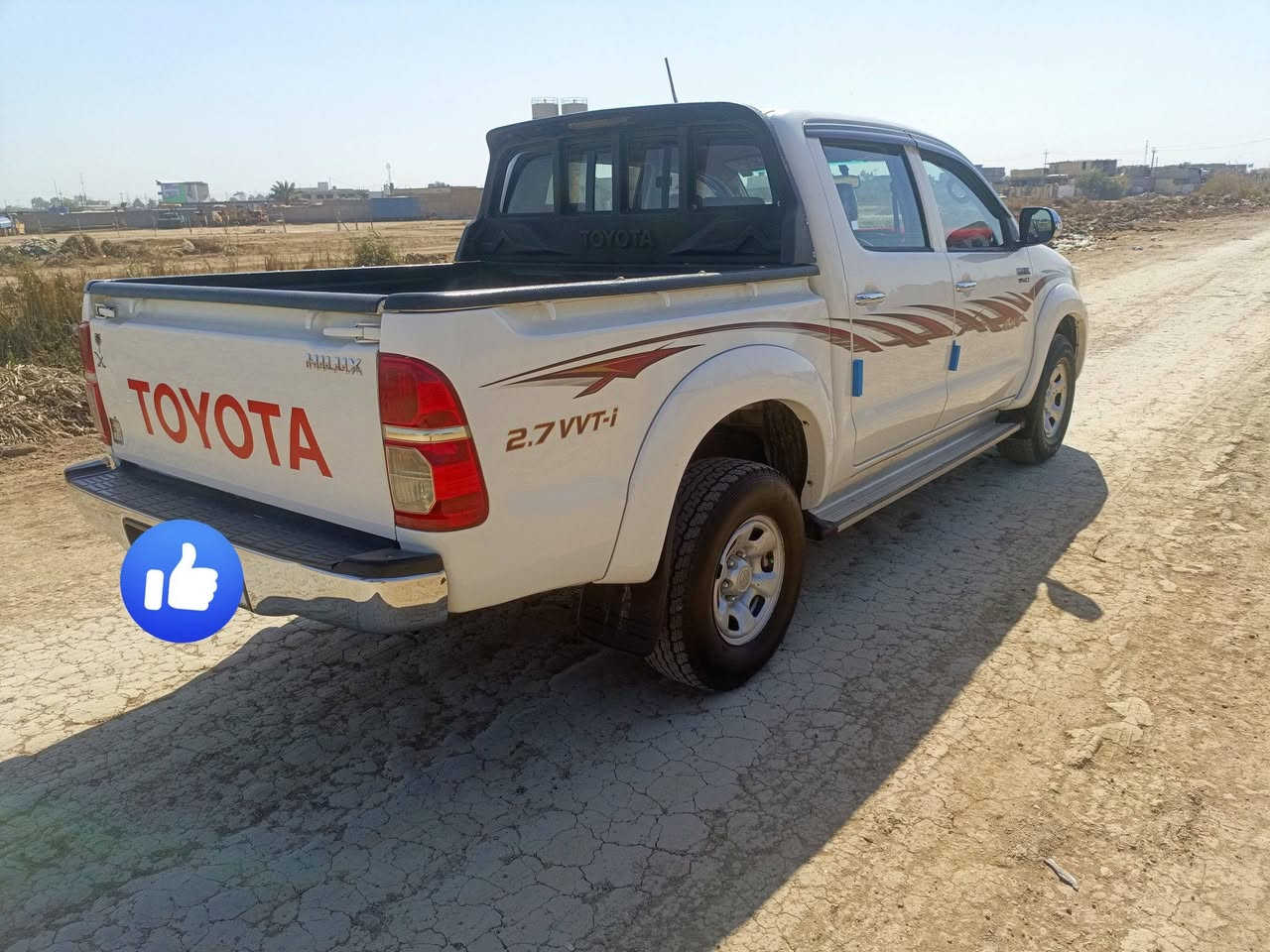 السلام عليكم
هايلوكس فورويل 2014 كير واتماتيك
 مكينه جديده ما مفتوحه 
رقم بغداد دولي 
سياره بيها صباق
مكانات 
***********
اخوان رقم صاحب السياره خاص ما موجود
