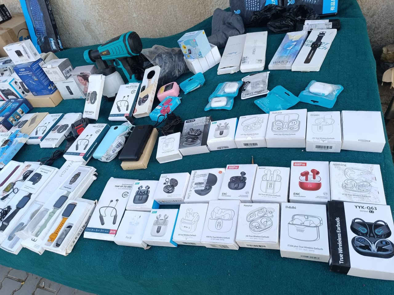 @الجميع أمزون كهربائي سماعات ساعات شسوارات


**إذا كنت صاحب هذا الإعلان وتريد حذفه لأي سبب، رجاءا أرسل رسالة إلى الدعم الفني**