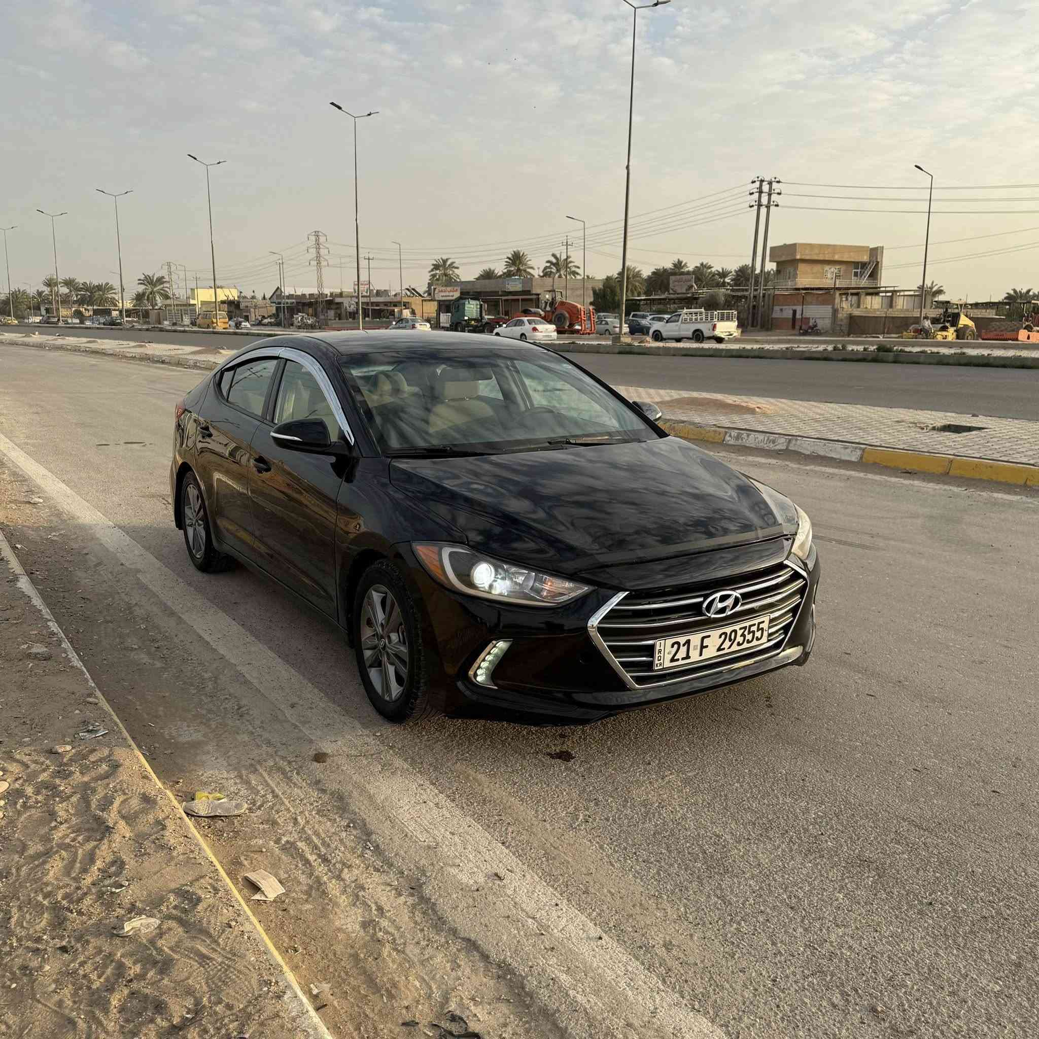 سلام عليكم
النترا 2018 

وارد امريكي صبغ قطعتين جامرلغ + باب بدون اي دواخل 

محرك 2000 

شاشة كامرة حساسات 

ويل كب بلادي + تخم تاير جديد 

صدر + منضومة تبريد جديدة 

رقم سليميانية باسمي سنوية وفحص جديد 

السعر 118 $ وبيهة مجال 

مكان السيارة ديالى الخالص 

***********

***********
