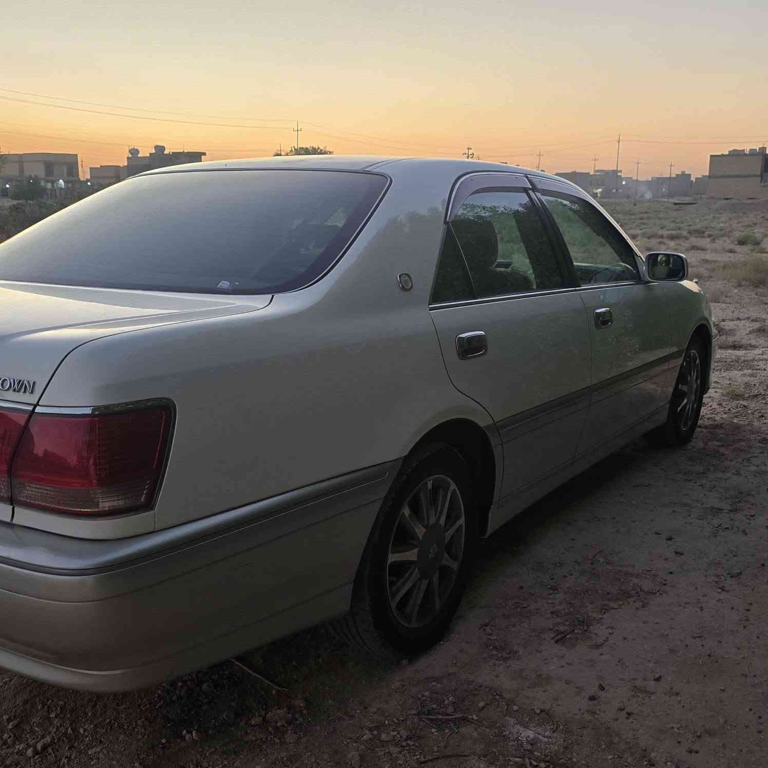 للبيع ملكه ٢٠٠٣ دكمتين كرستال السياره جديده وكفاله عامه من ضربه وكص وصبغ تسجيل جديد قرار ١٠٢ رقم انبار مكان السياره الفلوجة

للإستفسار  ***********
