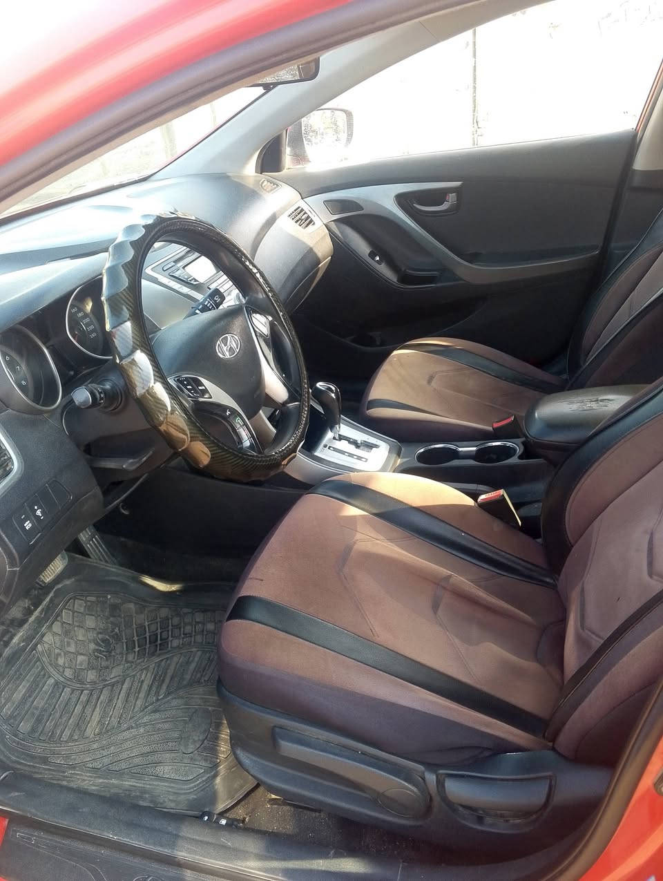 السلام عليكم الانتره افانتي  موديل 2012 كفاله بس جاملغات لاماميه صبغ للجماليه مكينه  مكفولات مكينه 1600 السيارة جاهزه مابيه نقص حداديه جديدة تخم تاير كهربايات كله شغاله تبريد ثلج السنويه جديده ورقام جدد السعر 92 مكاني ميسان رقمي ***********
