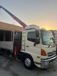 كرين للبيع دخول جديد موديل ٢٠٢٣  رقم بغداد مكينه 5️⃣ سلندر سته وربع سي...