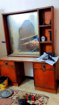 غرفة اخشاب • سعر مناسب • الديوانية