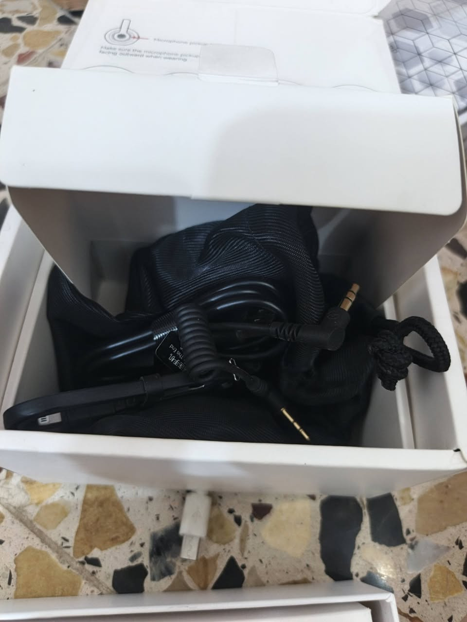 هاذ لنك مايك كارتونه وغراض كامله بس لجهاز نقص هيج اجه


**إذا كنت صاحب هذا الإعلان وتريد حذفه لأي سبب، رجاءا أرسل رسالة إلى الدعم الفني**