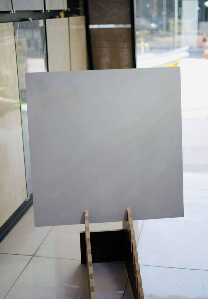 بسم الله الرحمن الرحيم 
يقدم لكم معرض ابو يزن للسيراميك والبورسلين 

اجود وارقى انواع السيراميك والبورسلين 

ارضيات 60x60
وباسعار مناسبه وجوده عاليه 
تنويه أن بضاعتنا قطع ليزري وليس عادي

60x60 ارضيات بورسلين 

ويوجد لدينا جميع انواع السيراميك والبورسلين من جدران وارضيات 
للحجز والاستفسار يرجى مراسله الصفحه عبر الخاص او المراسله واتساب 
***********
