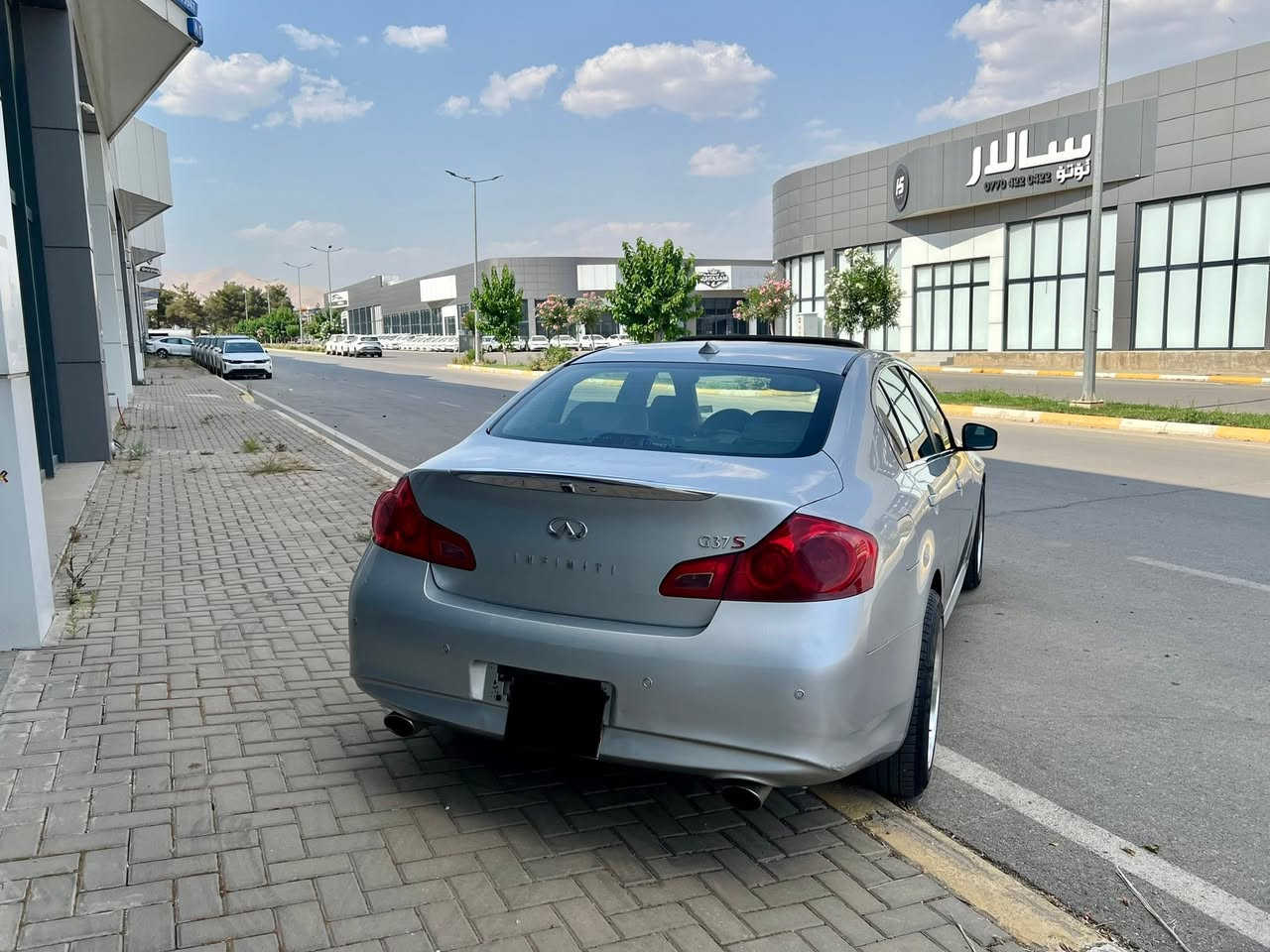 Slaw la Admin ❤️
Infniti V6 3.7 2013
***********
‎بە ناوی خوای گەوره
 ئینفنیتی 2013 ساغ

سەیارەکە فول مواسەفات سڵایت و ‎ دەرگا بەسمە کوشن جڵد کوشن کارەبا کوشن گەرم و سوکان کارەباو خەزن زۆر مواسەفاتی تریش شوتەی لەسەر ویل وێڵدی ٢ سایزی  لەسەرە 4 تایەی تازە گێڕ عادی و تۆماتیک سەیارەکە کۆدی بۆ کراوە با ناوی خۆمانەوەیە 
سعر ٦٣ معامەلە
بەس ڕجا ئەن لە کۆمێنت سعر مەنوسە تەلەفۆن بکەن جوانترە

* ***********
