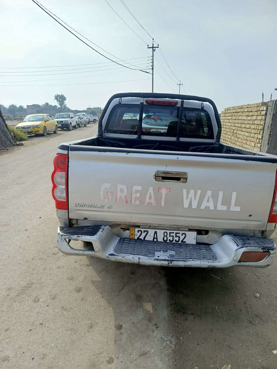 السلام عليكم سياره للبيع كريت مديل ١٣ رقم انكليزي كير مكينه جاهزه المكان سماوه ***********بيع أو مراوس بتكسي
