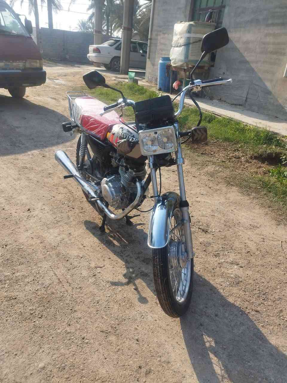 يالله سلام عليكم ماطور ايراني 4كير محرك فول كير فول عل فحص بيع او مروس شعندك نزل ايراني 5كير هيوشه الهاتف 0787 236 5695 السعر 400الف
