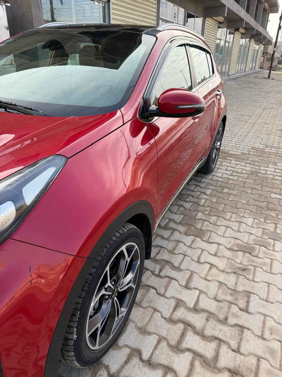 السلام عليكم 
كيا سبورتج جيتي لاين للبيع كفالة موديل2020 خليجي           
ماشيه ٧٠ الف 
مواصفات السيارة
بصمتين
رقم بغداد الدولي  بسمي
كشنات الأمامية كهرباء 
بنوراما
تشغيل عن بعد
حساسات امامي خلفي
شاحن لاسلكي
ثلاث وضعيات قيادة 
كاميرا خلفيه دوارة
العدسه الاماميه متحركة
نضام ابل كاربلاي واندرويد اوتو
مساعد نزول منحدرات
نظام ترحيب عند الاقتراب من السيارة
المري قابلة للطي
حساس مطر 🌧️  
الصندوق الخلفي كهرباء 
شفتات استيرن 
مثبت سرعة
فول تحكم استيرن
وبعد بيها هواي موصفات محرك وكير وتبريد  مكفول تحويل ثاني يوم
للأستفسار ***********
سعر. ٢٢٠ بيها مجال 
مكاني بغداد الدوره
