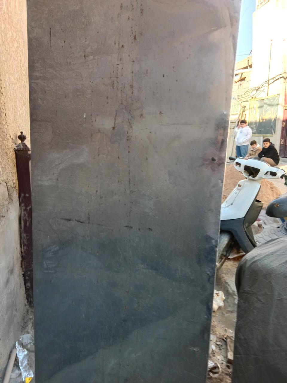 السلام عليكم بلانكات حجم وسط وكبير للبيع مع ميز ستيل حجم ٢ متر في ٩٠ للاستفسار ***********
