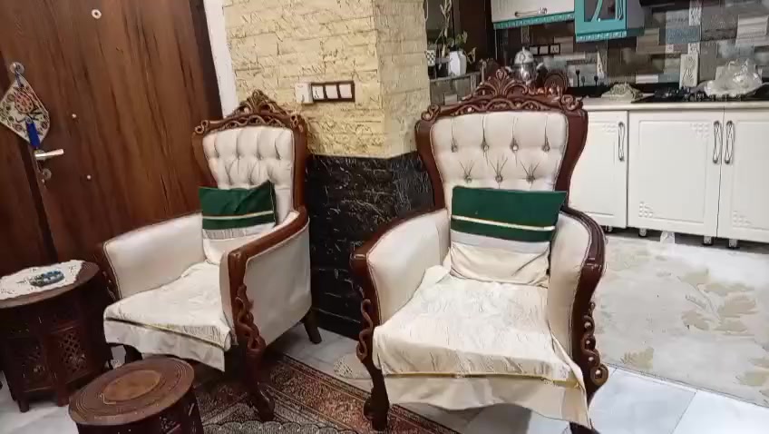 تخم تركي ملكي للبيع نظيف كلش 
العنوان بغداد الكرخ


**إذا كنت صاحب هذا الإعلان وتريد حذفه لأي سبب، رجاءا أرسل رسالة إلى الدعم الفني**