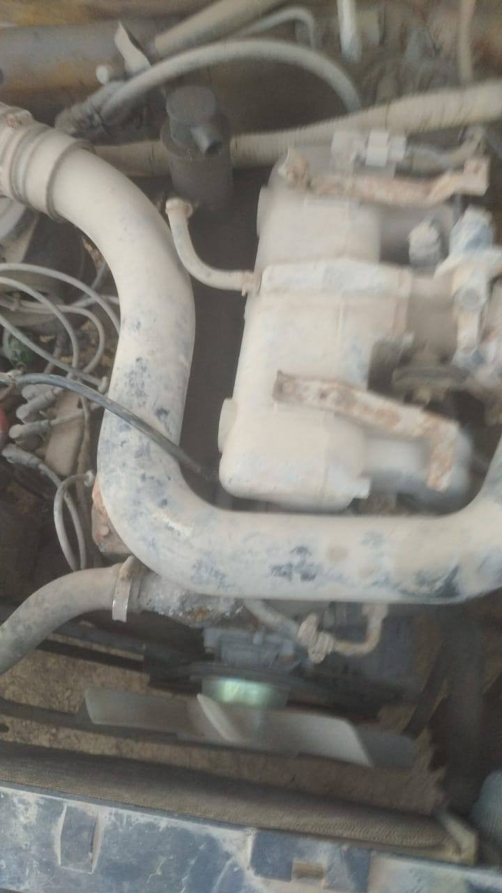 سلام عليكم يوجد تفصيخ جميع السيارات واشتري أرقام جميع المحافظات رقمي ***********
