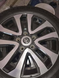 لاندكروز • ٢٠ انش • تايرات جداد