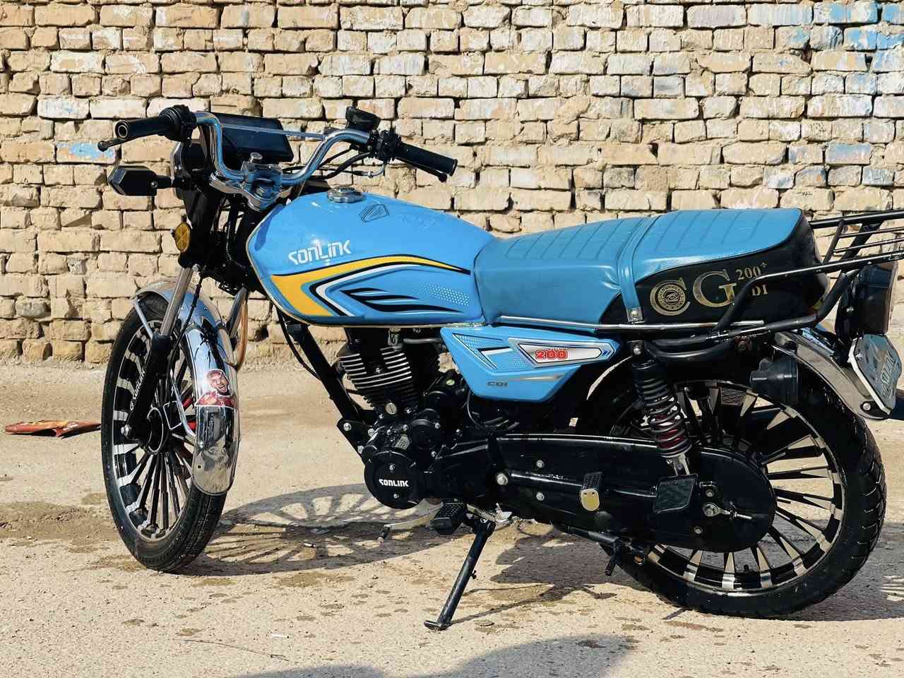 السلام عليكم دراجه سولنك باب اول مديل 2025اوراق كامله محرك 200مكفول كفاله عامه شلعه خير من الله السعر 800 وبي مجال للطيبين عنوان ديالئ الخالص سعديه الشط ***********
