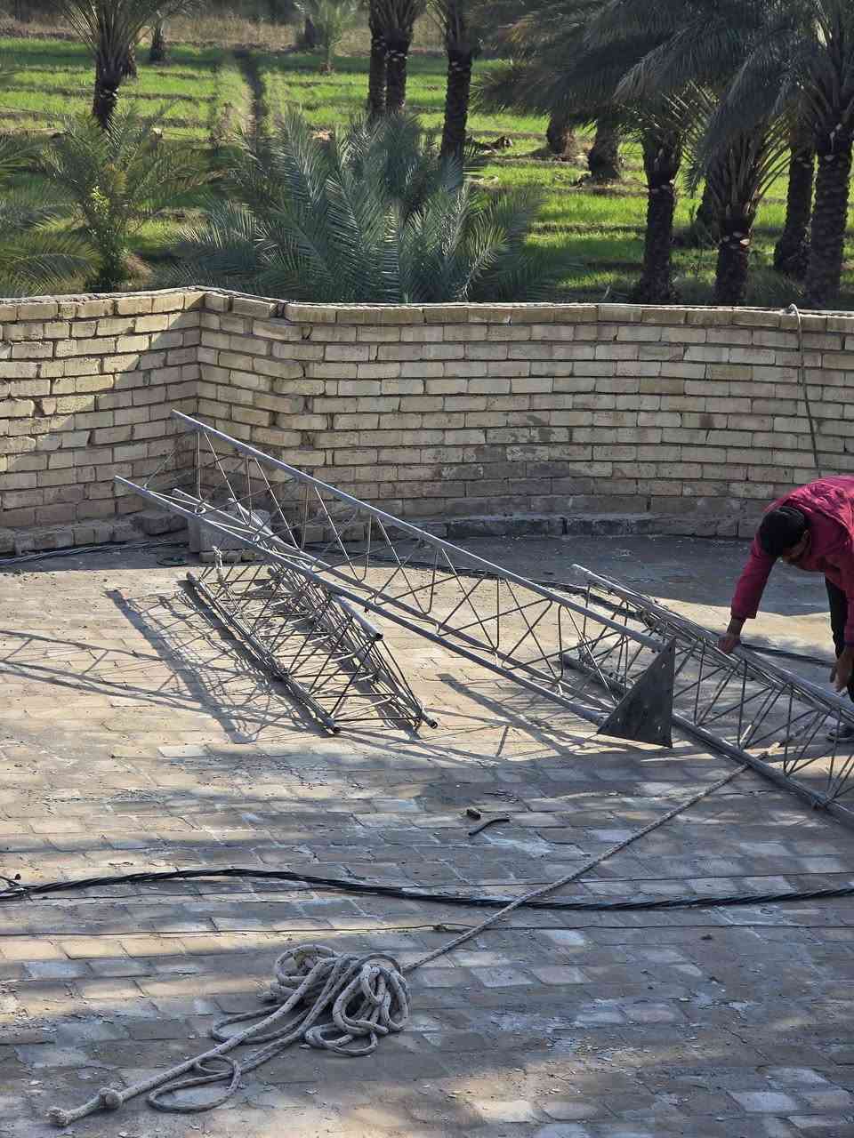 تم تفصيخ ٢٤ م كربلاء ونصب ١٨ م
***********
علاء
